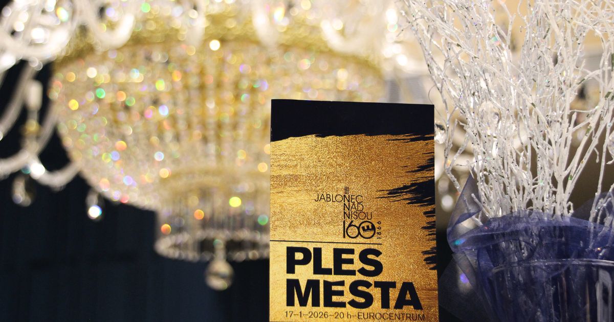 Ako krištáľový luster ArtCrystal Tomeš rozžiaril mestský ples