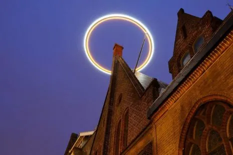 Svetlo v sakrálnej architektúre